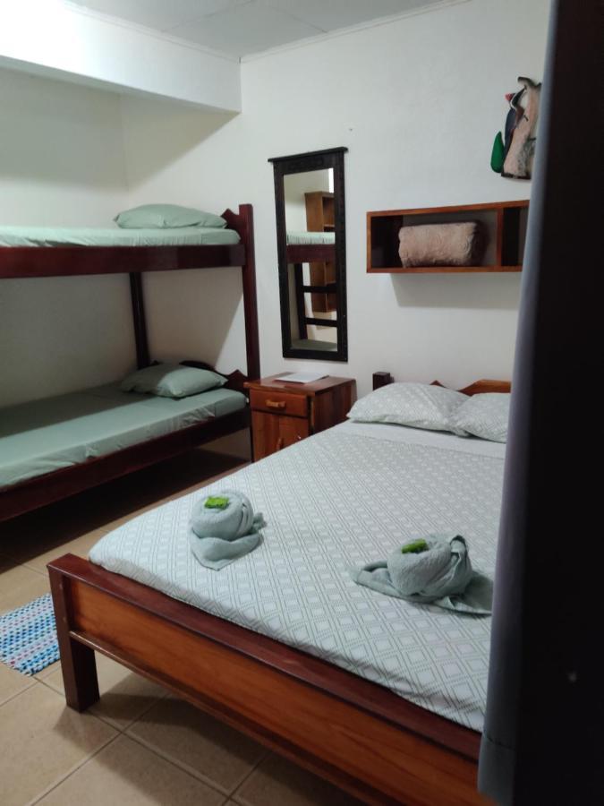 Cabinas Pura Vida B&B Tour Operator Drakes Bay 外观 照片