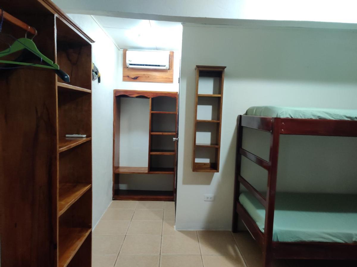 Cabinas Pura Vida B&B Tour Operator Drakes Bay 外观 照片